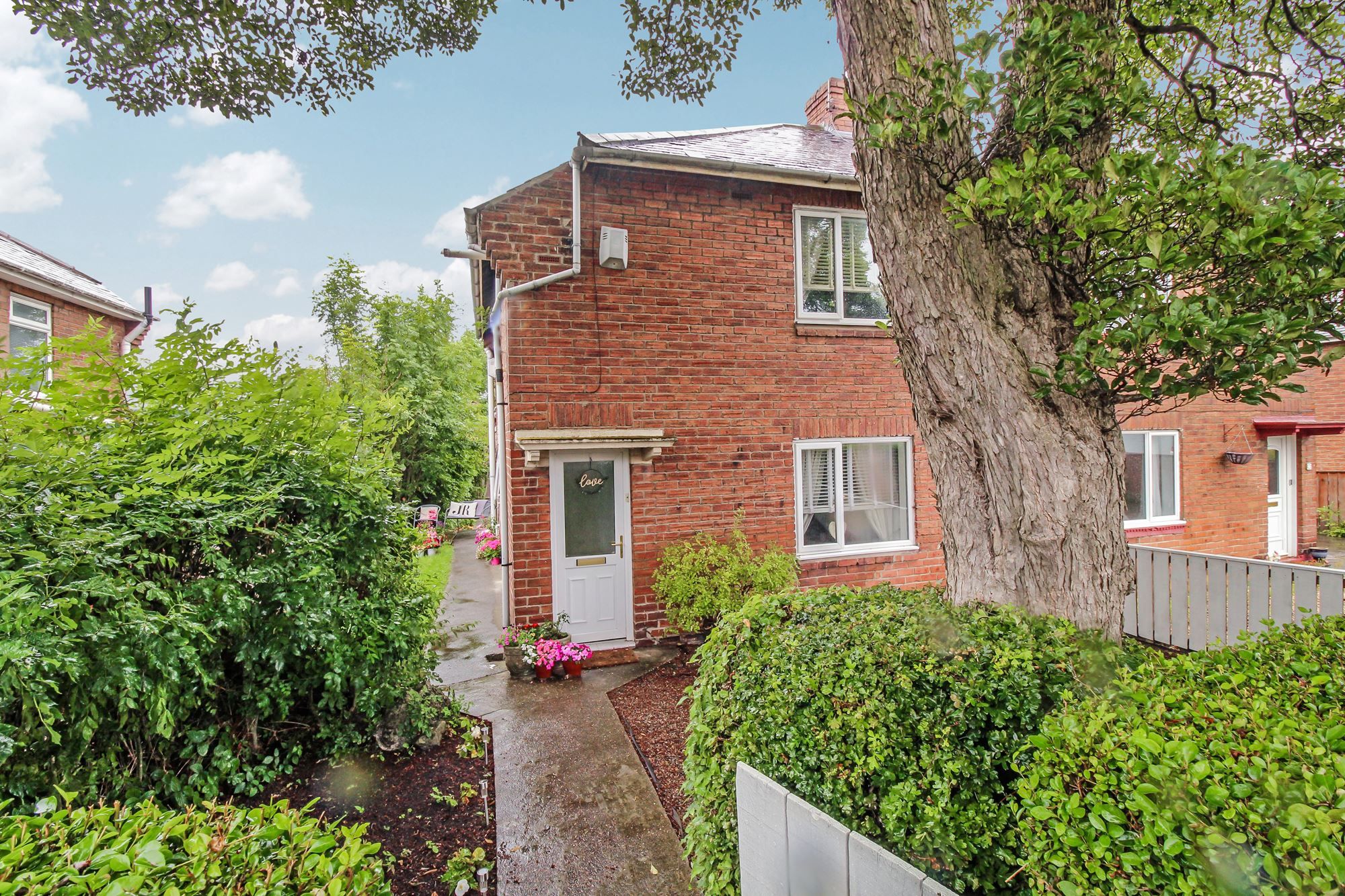 3 bed semidetached house for sale in Welford Avenue, Gosforth