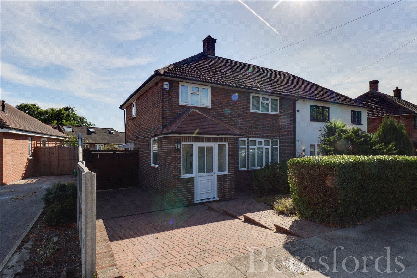 4 bed semidetached house for sale in Whitchurch Road, Romford RM3 Zoopla