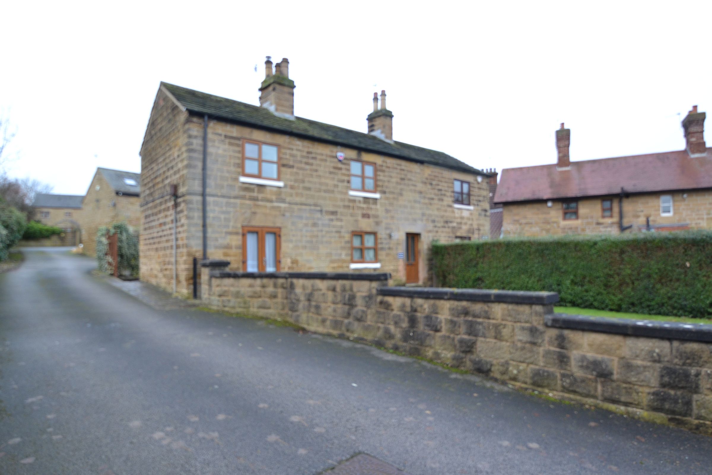 3 bed semidetached house to rent in Main Street, Badsworth, Pontefract