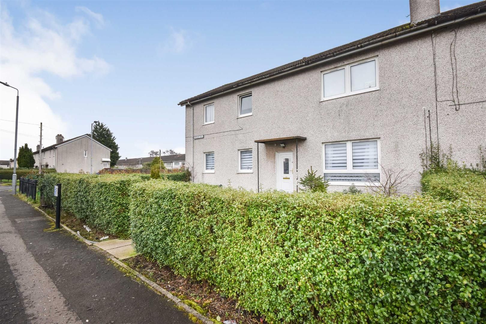 3 bed flat for sale in Braes Avenue, Whitecrook, Clydebank G81 Zoopla