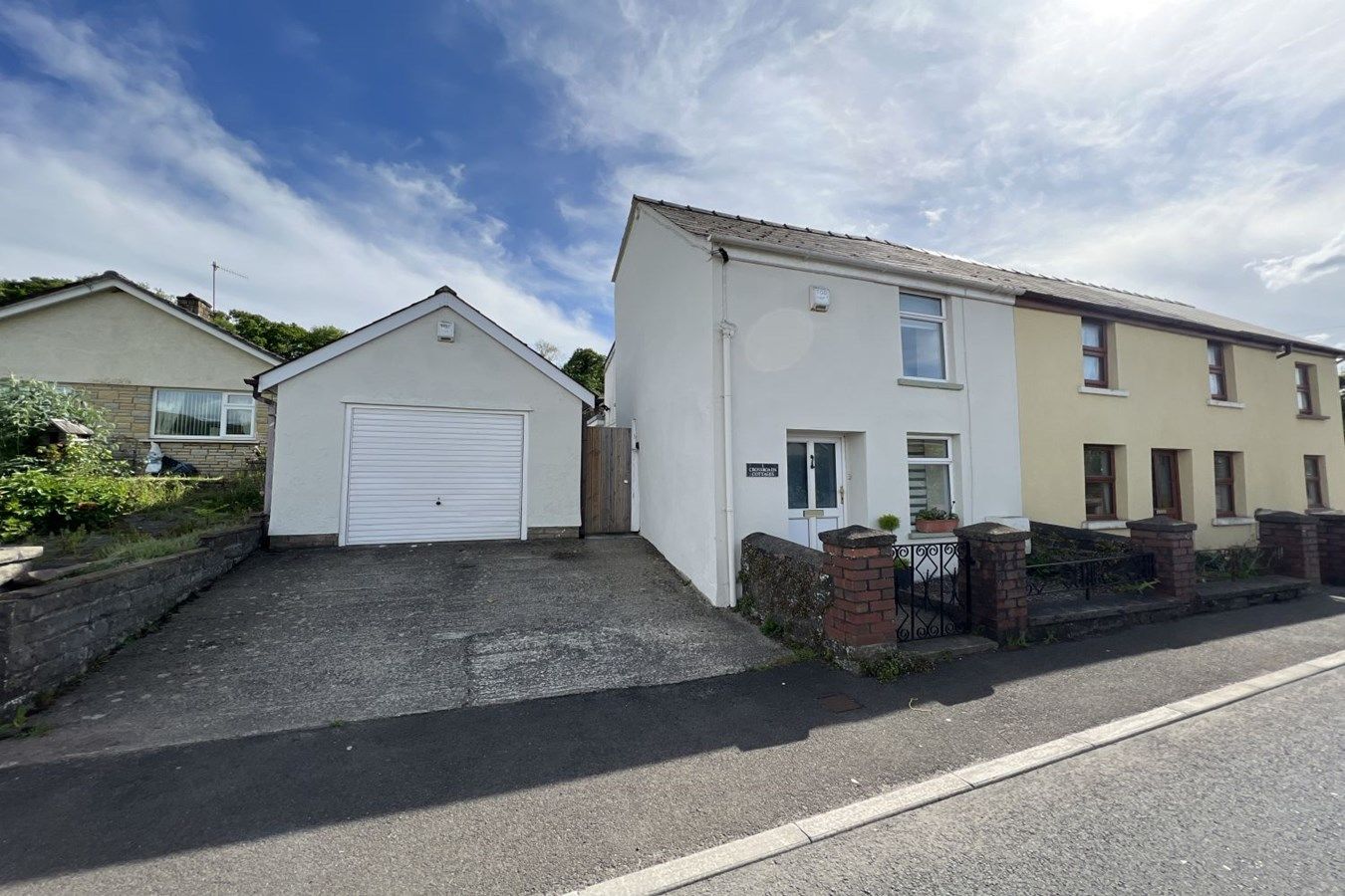 2 bed semidetached house for sale in Abergavenny Road, Gilwern