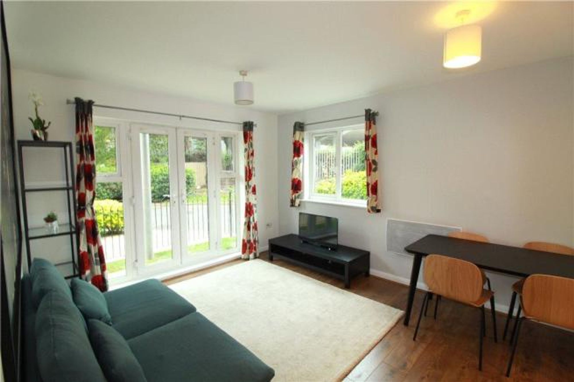 2 bed flat to rent in Conisbrough Keep, Hever Hall Conisbrough Keep CV1