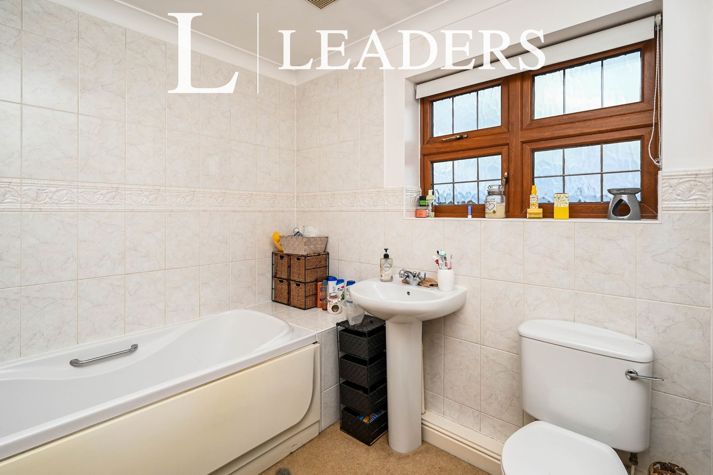 5 bed detached house to rent in Occupation Lane, Edwinstowe, Mansfield