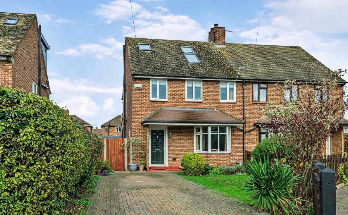 4 bed property for sale in Harpenden Close, Bedford MK41 Zoopla