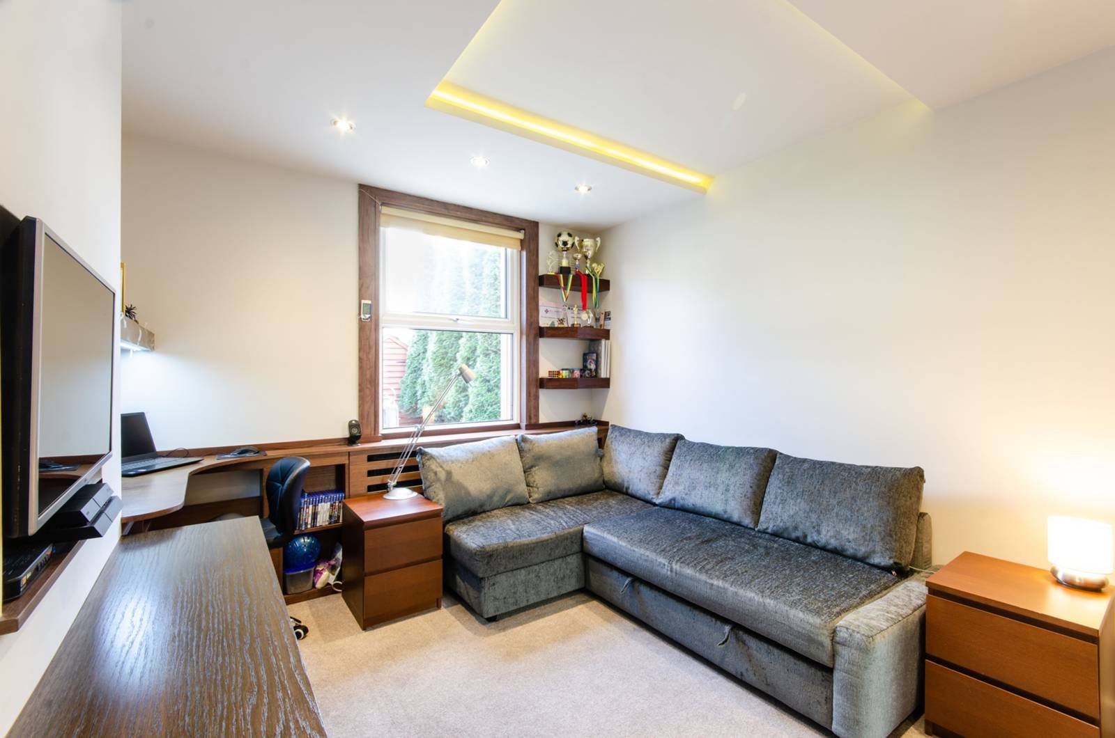 Deacon Road, Willesden Green, London NW2  