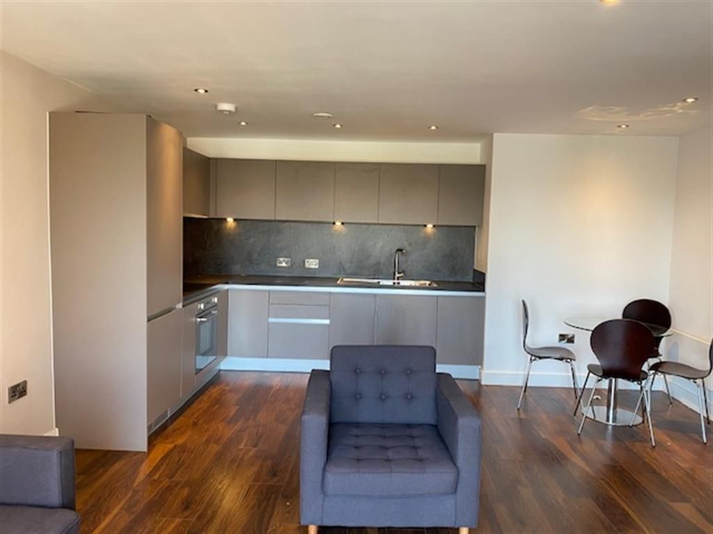 2 bed flat to rent in Block B Wilburn Basin, Ordsall Lane, Salford M5