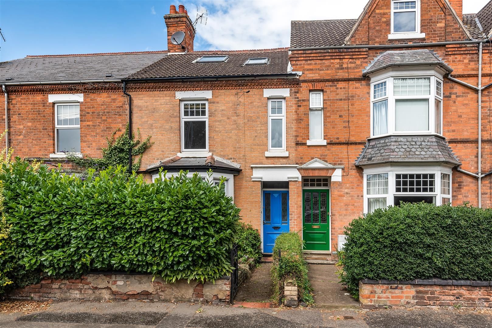 4 bed property for sale in Clifton Road, Rugby CV21 Zoopla