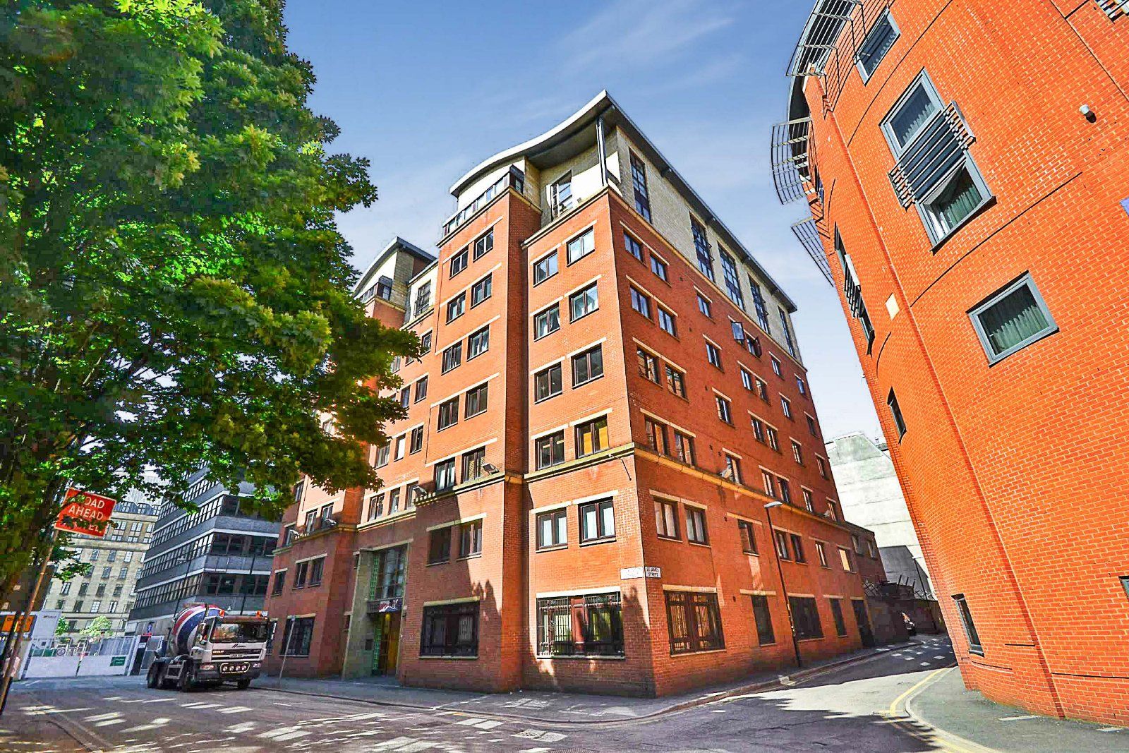2 bed flat to rent in Tuscany House, 19 Dickinson Street, Manchester M1