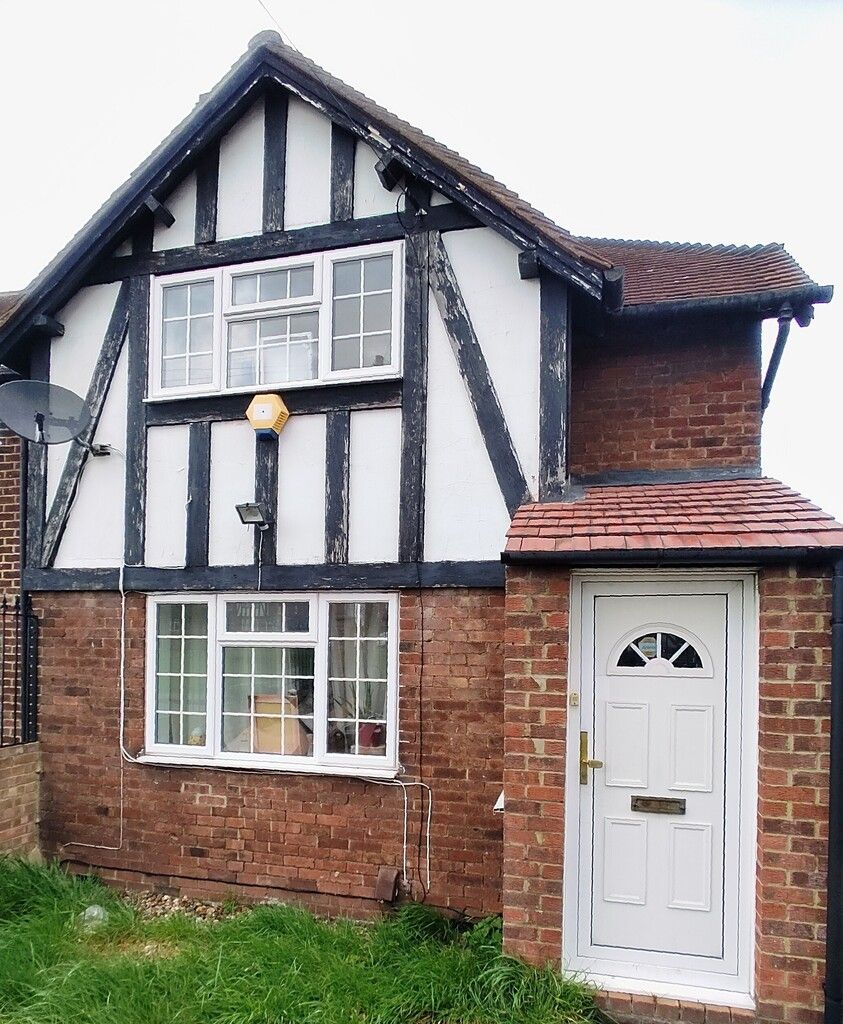 3 bed semidetached house for sale in Eltham Palace Road, London SE9