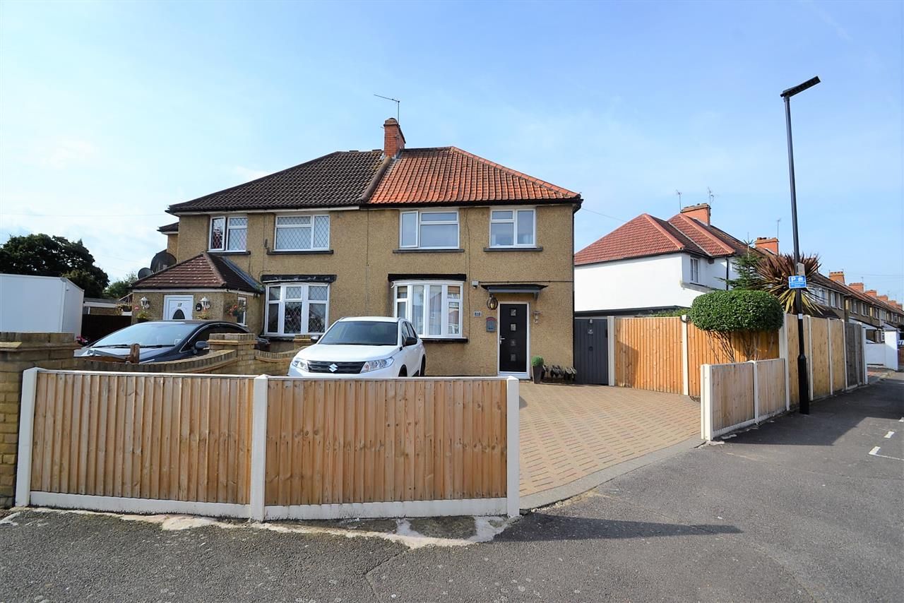 3 bed semidetached house for sale in Westbourne Road, Feltham TW13 Zoopla