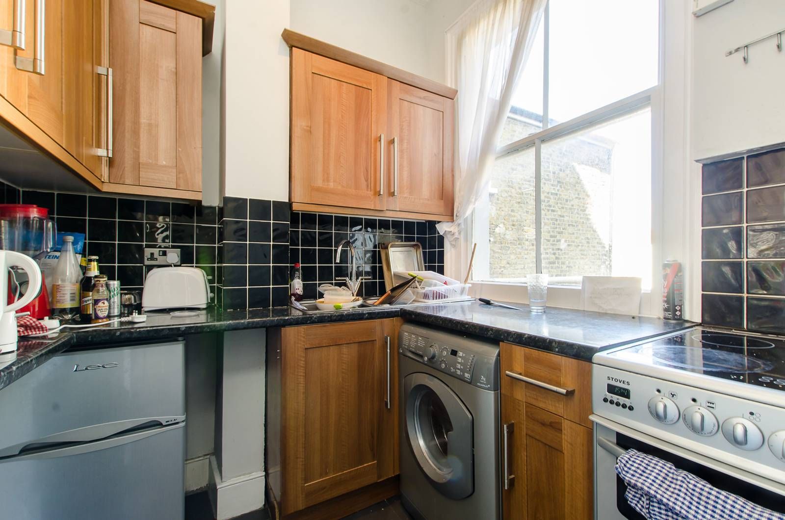 Tregothnan Road, Clapham North, London SW9  