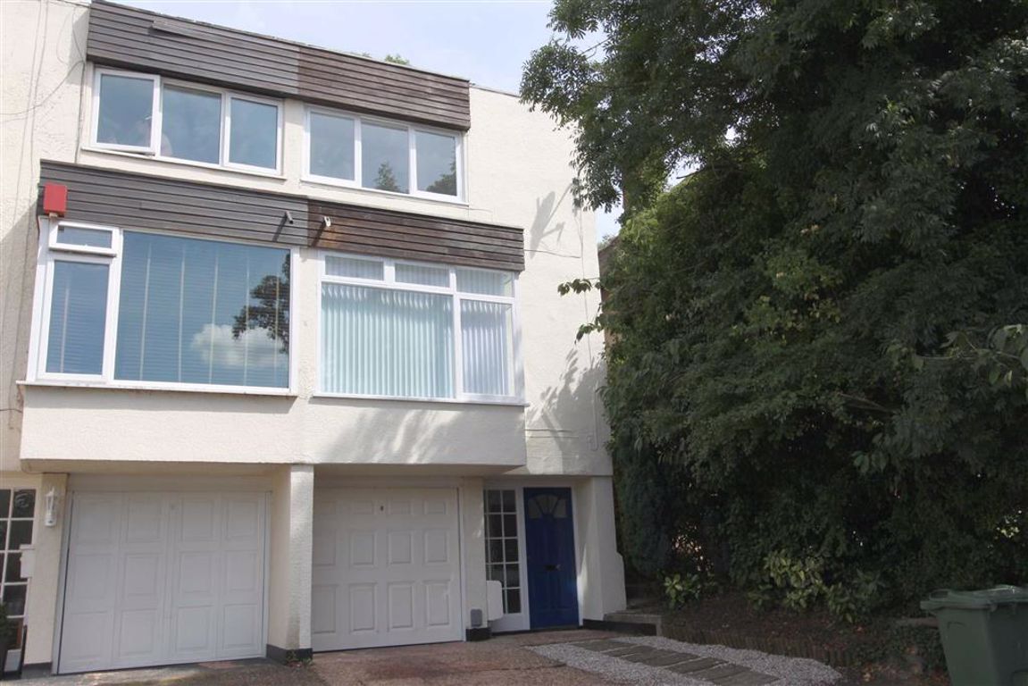 Echo Heights, North Chingford, London E4