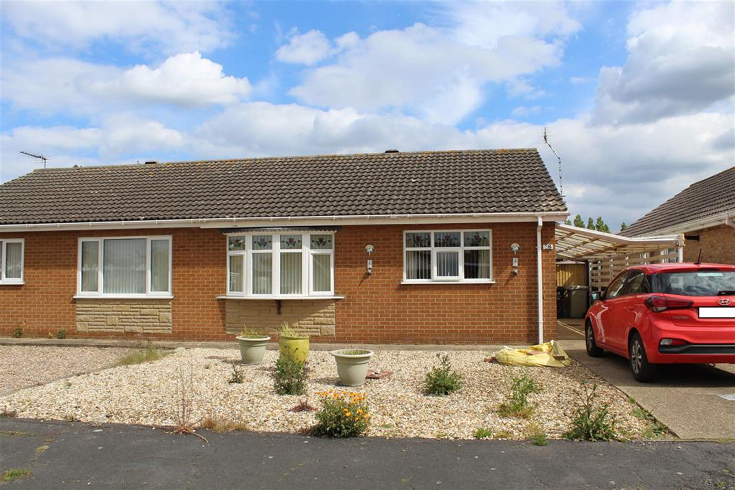 2 bed semidetached bungalow for sale in Martin Way, Winthorpe