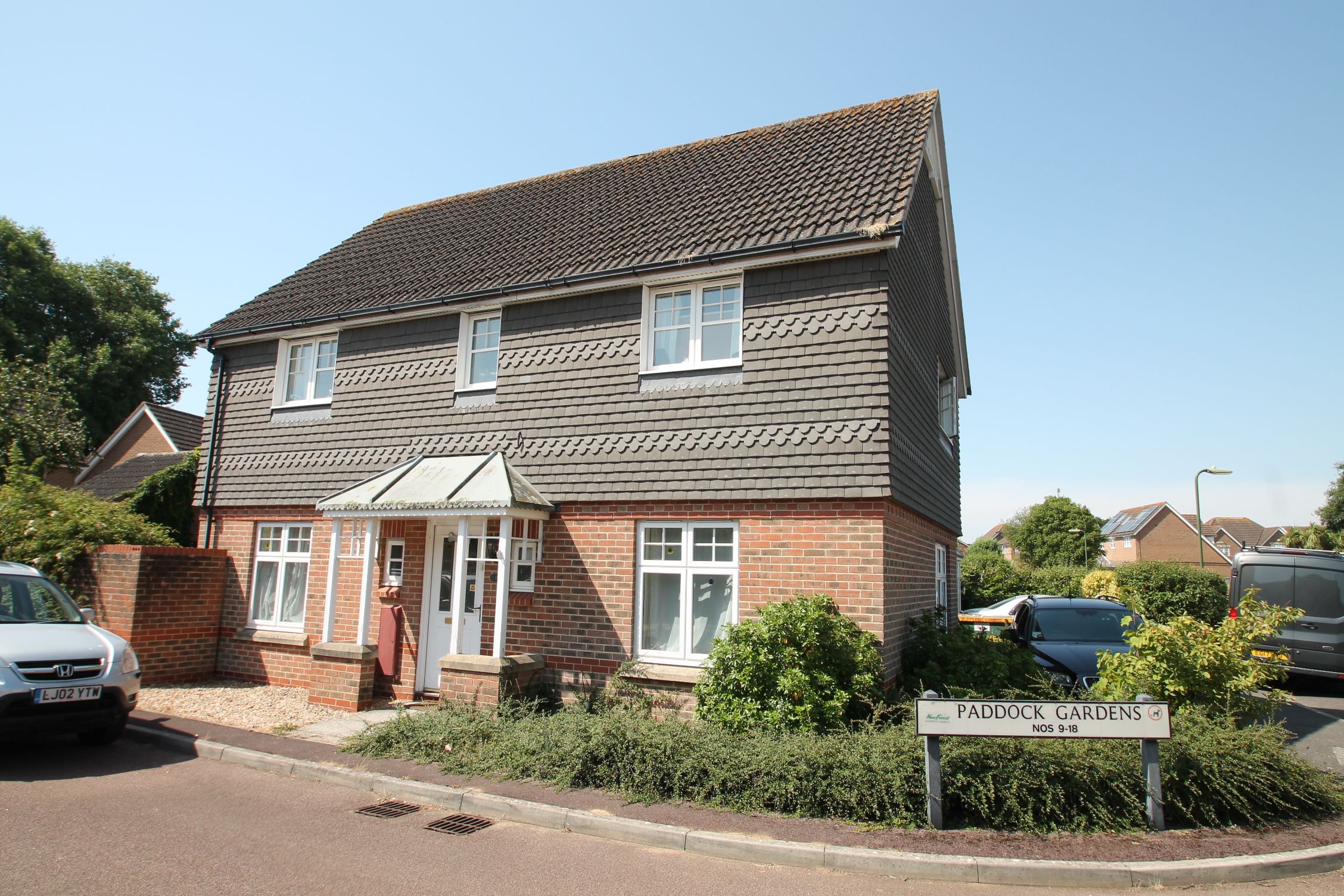 4 bed detached house to rent in Paddock Gardens, Lymington SO41 Zoopla