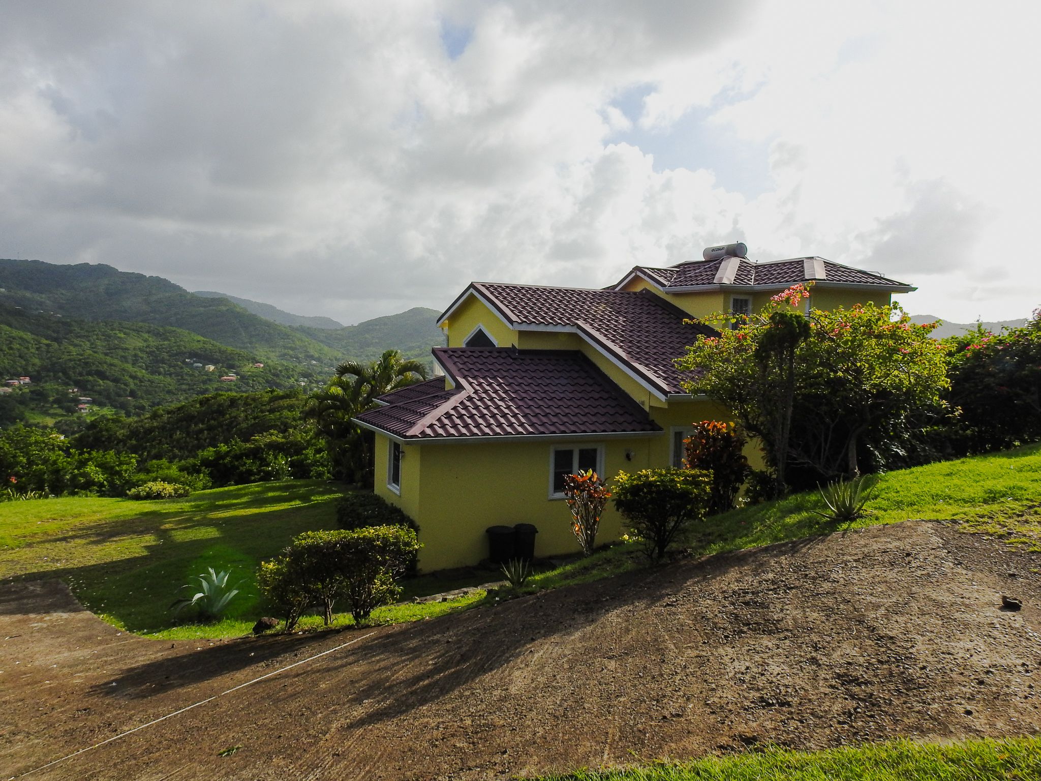 3 bed villa for sale in GroRpvS66836, La Feuille, St Lucia Zoopla