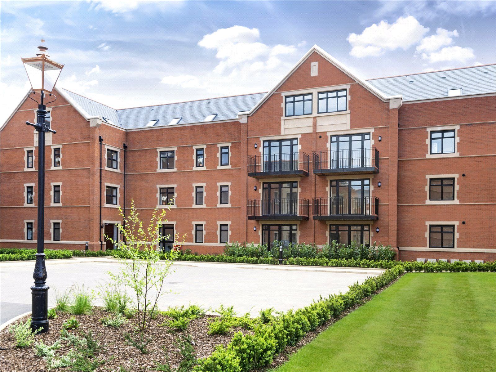 New home, 2 bed flat for sale in 12 Lancaster Hs, Royal Connaught Pk, Royal Connaught Drive