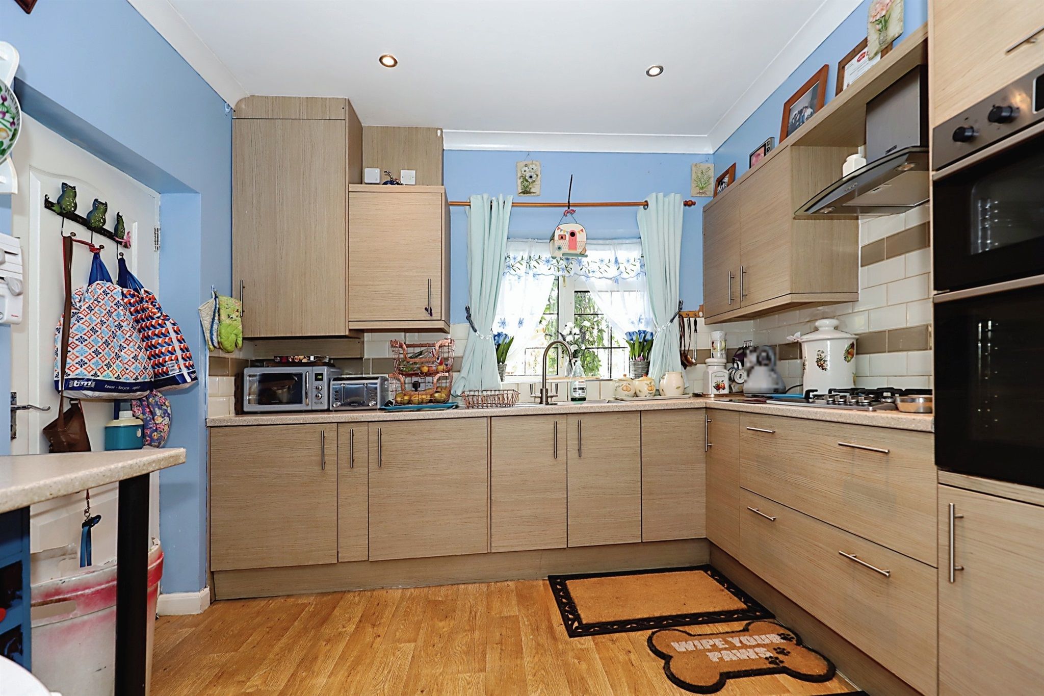 3 bed semidetached house for sale in Bredon Avenue, Kidderminster DY11