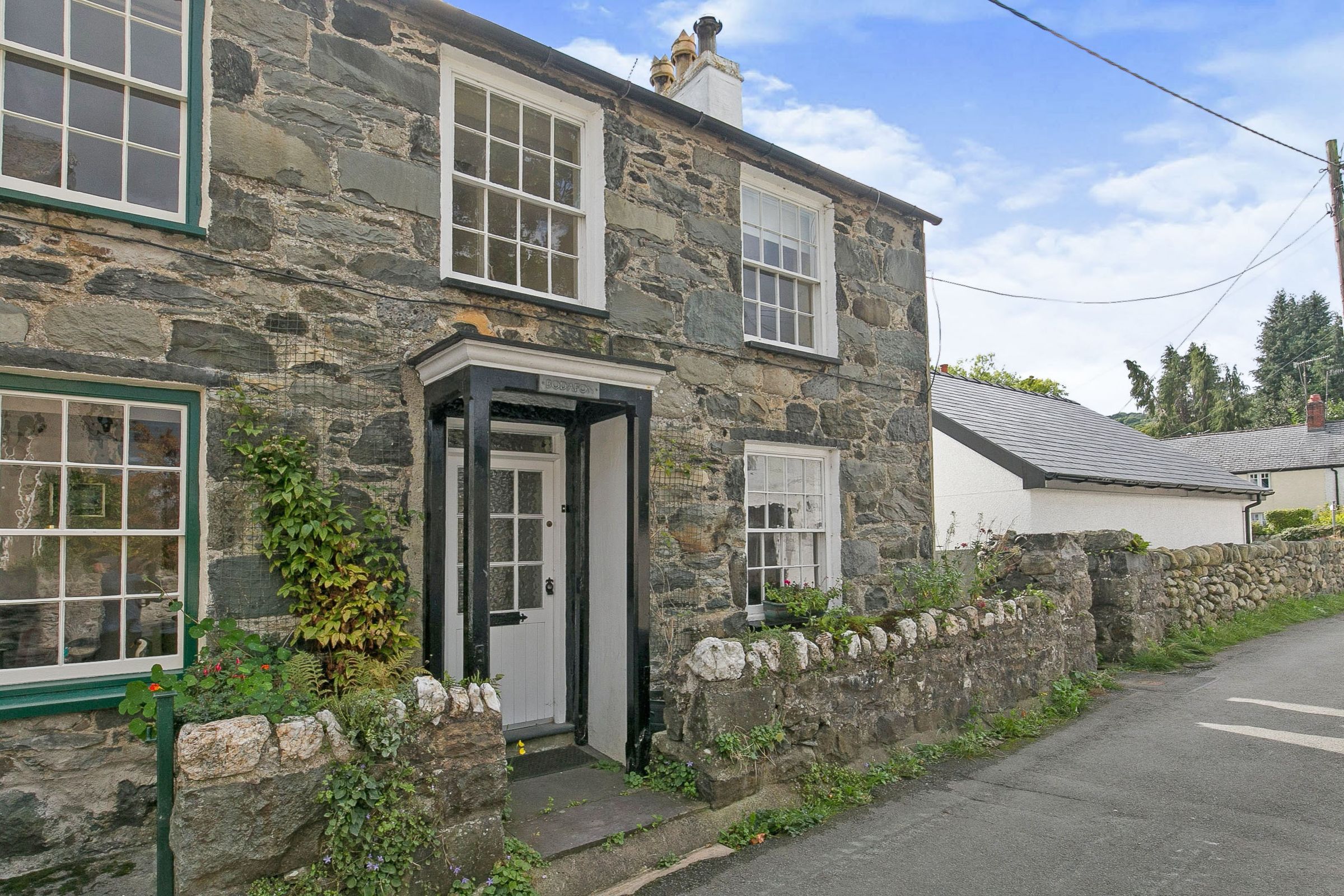 3 bed semidetached house for sale in Rowen, Conwy LL32 Zoopla
