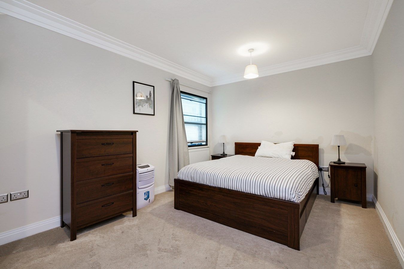 Gunnersbury Lane, Acton Town, London W3