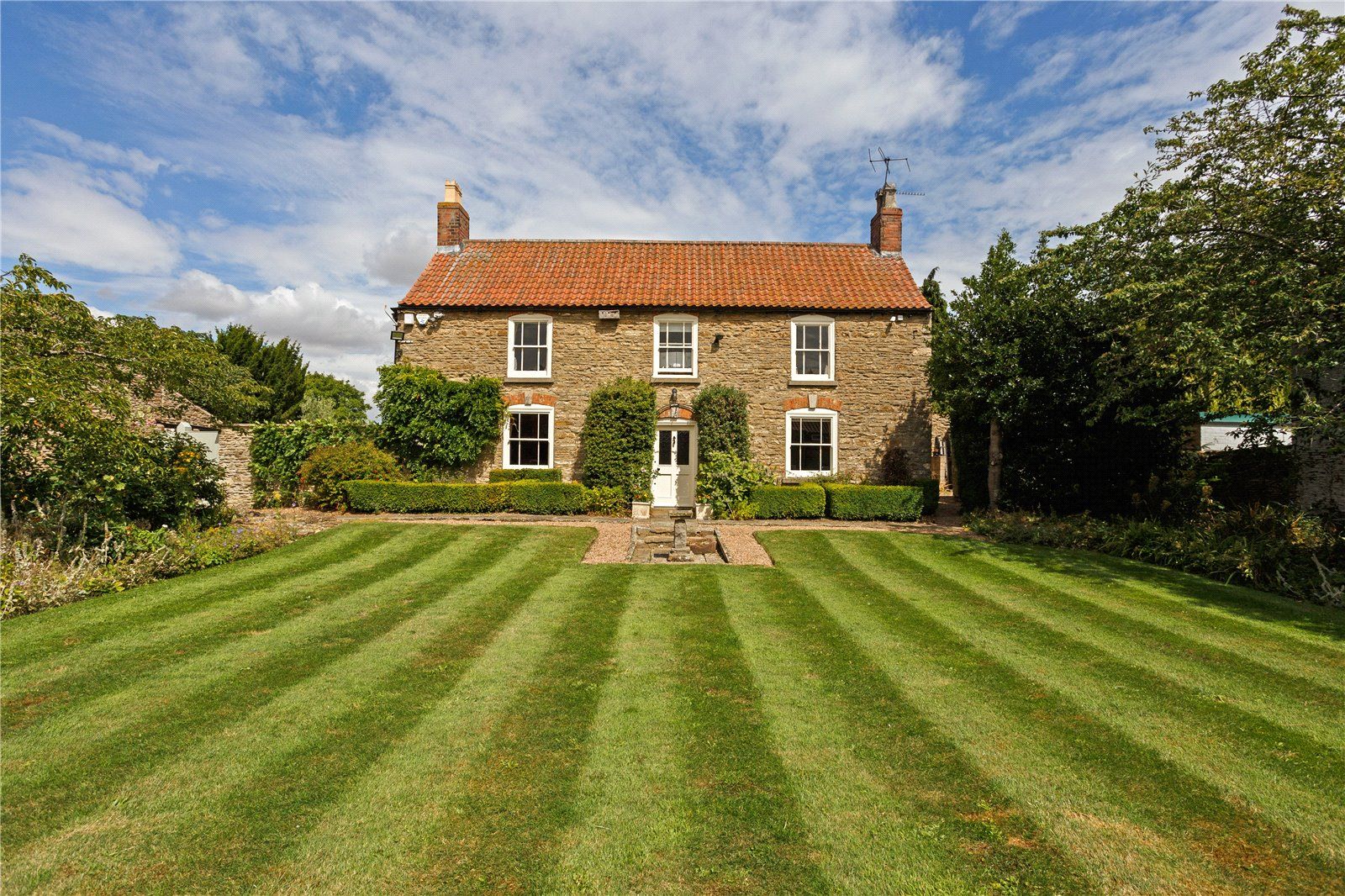 5 bed detached house for sale in Old Beer House, Front Street, NormanbyBySpital, Market Rasen