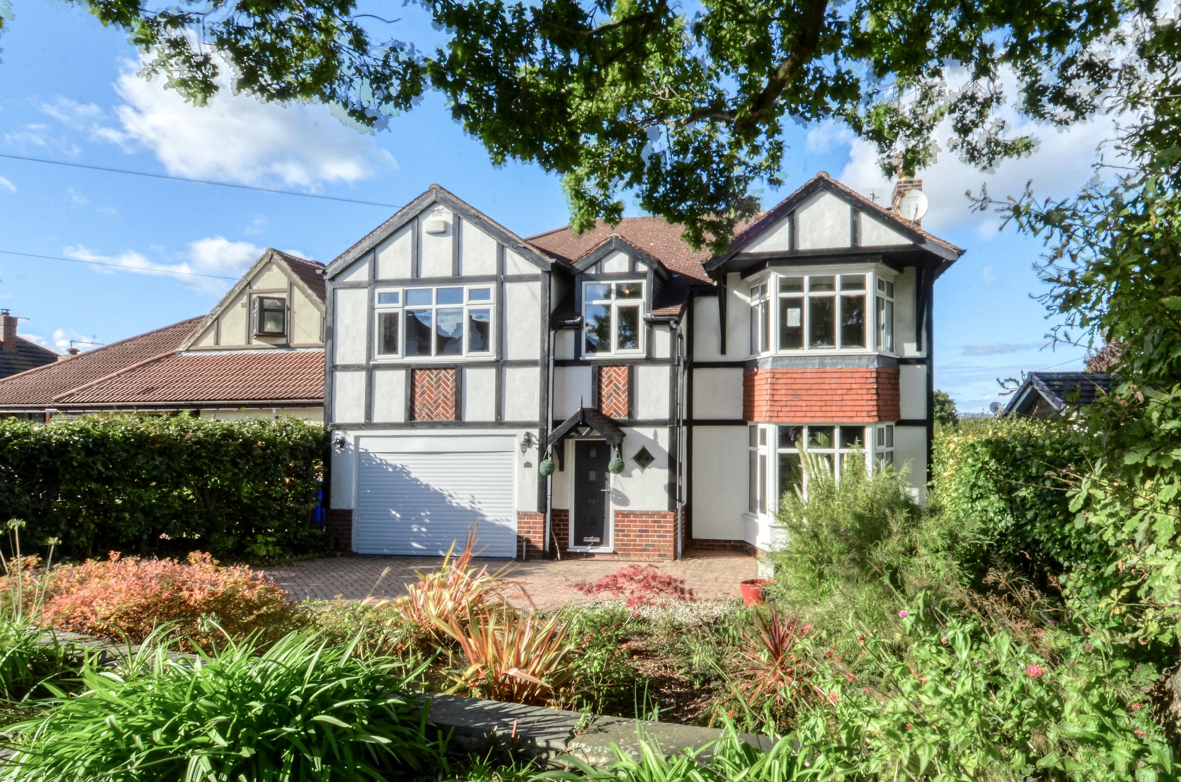 4 Bed Detached House For Sale In Bradway Road Bradway Sheffield S17 