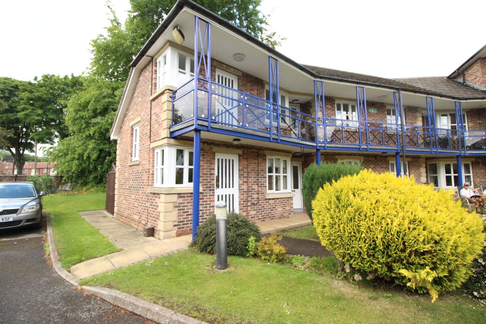 2 bed flat for sale in Avenue Court, Westgate, Bridlington, Eastyorkshi