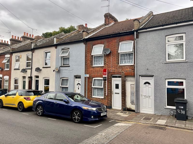 2 bed terraced house for sale in North Street, Luton LU2 Zoopla