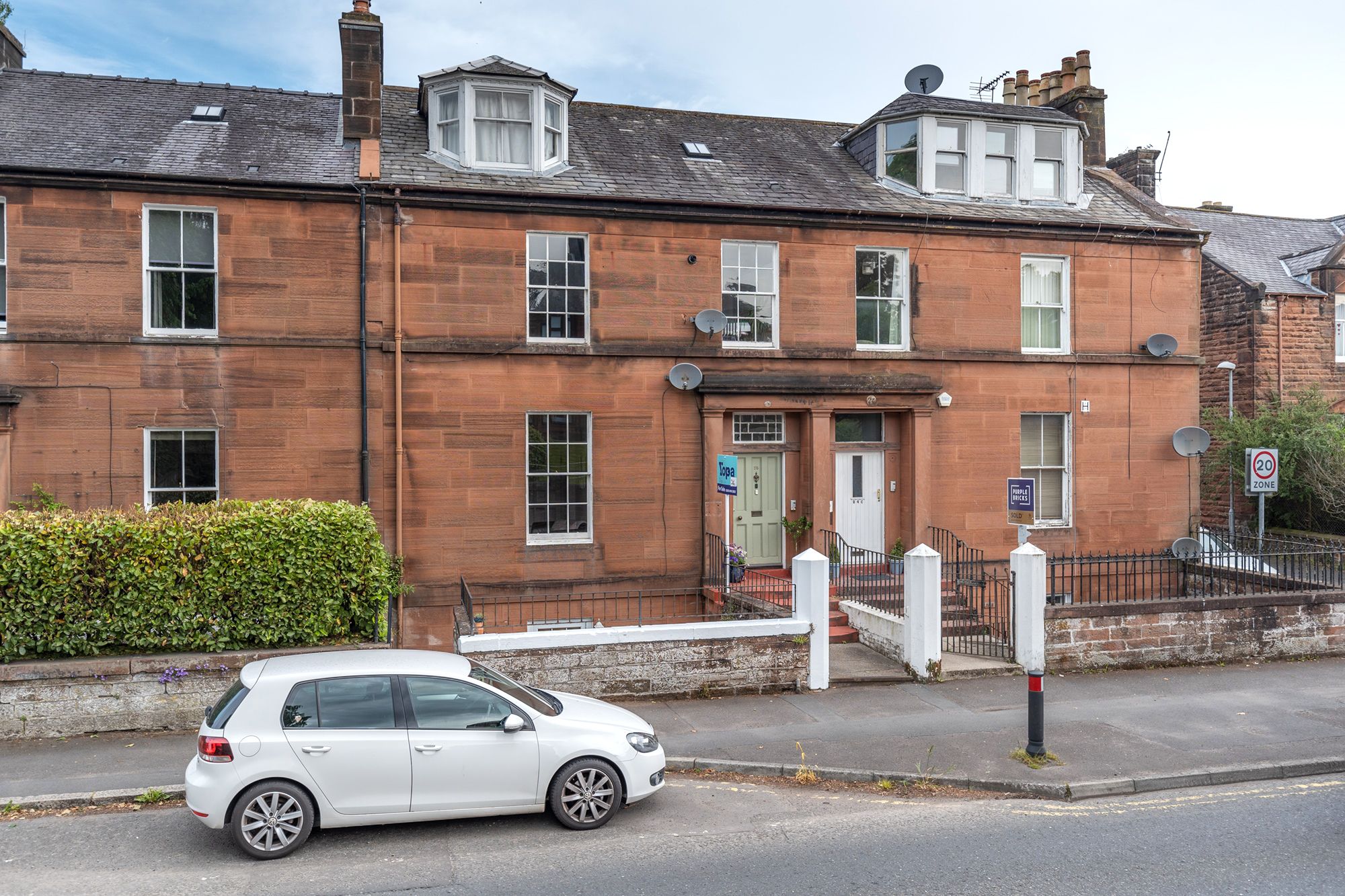 Laurieknowe Dumfries DG2  