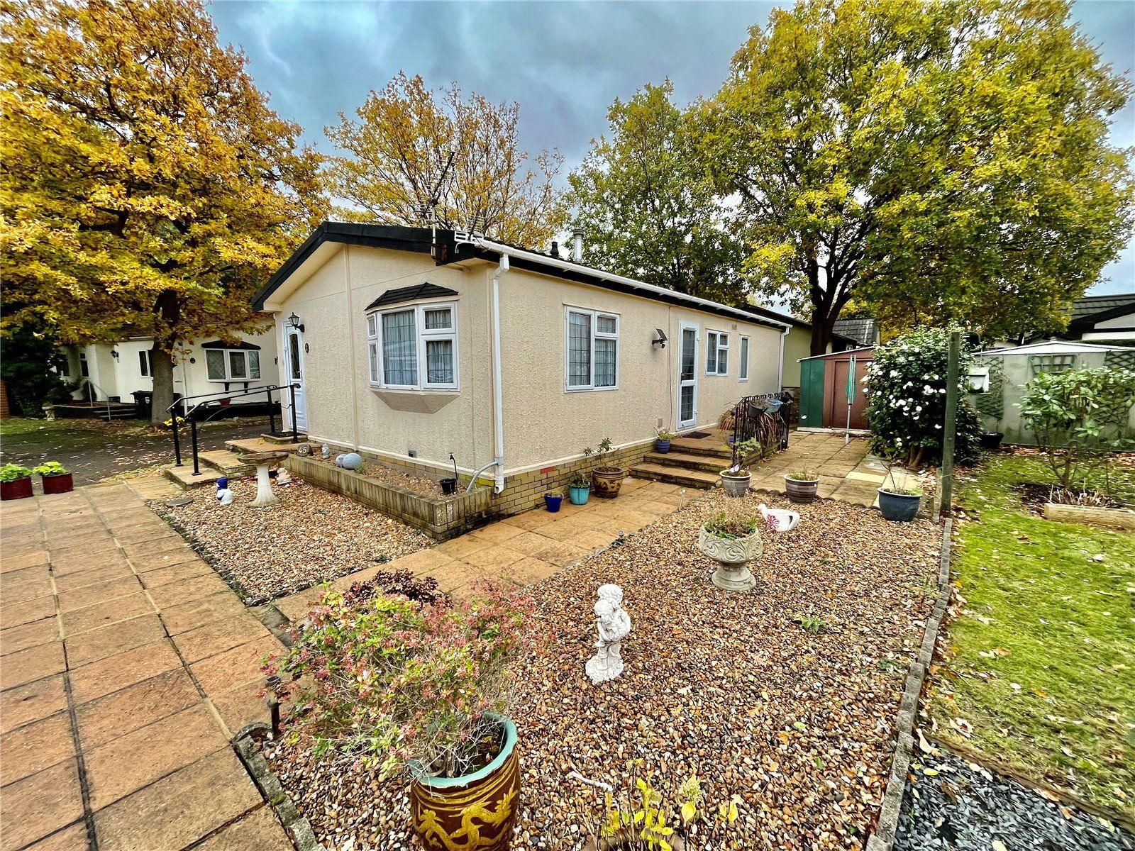 2 bed bungalow for sale in Stonehill Wood Park, Old London Road, Sidcup