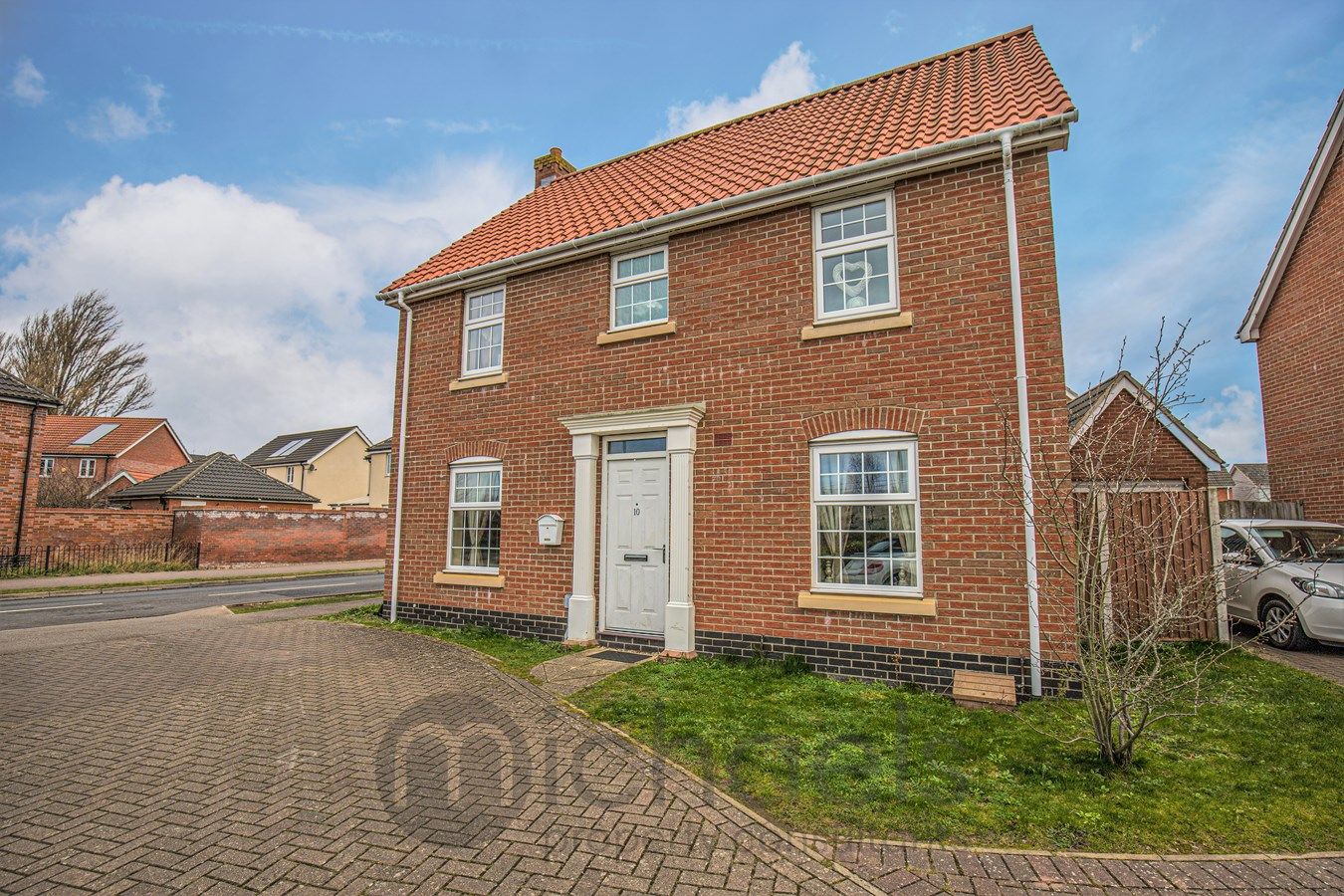 4 bed detached house for sale in Grantham Avenue, Great Cornard