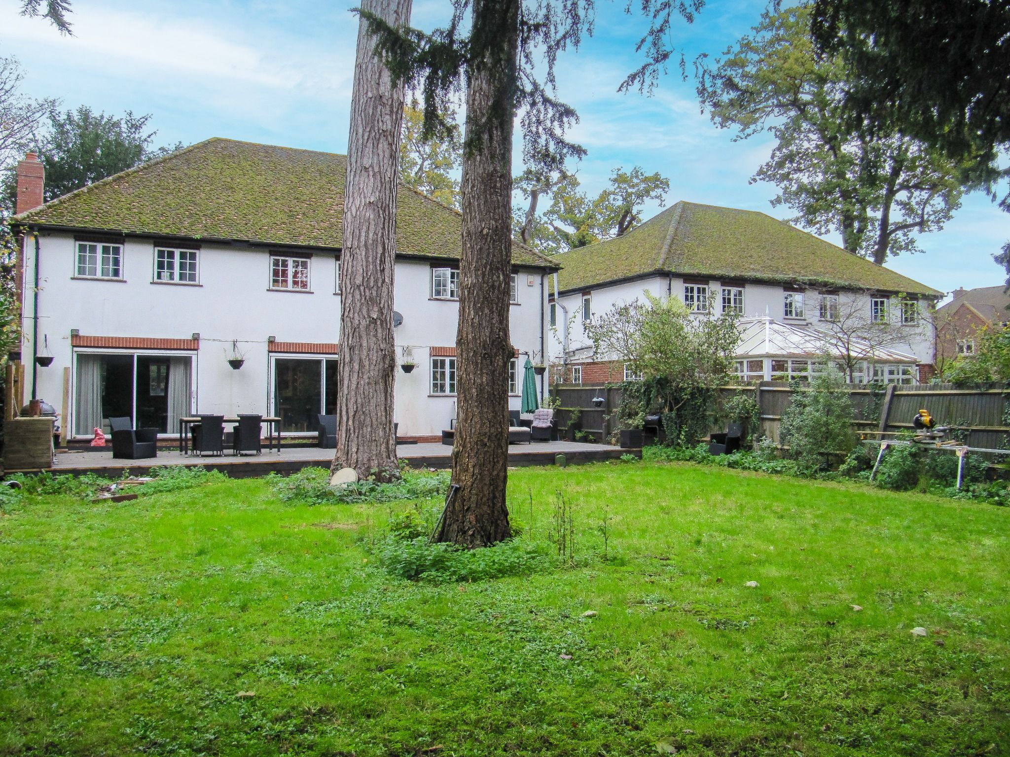 5 bed detached house for sale in North Park, Iver SL0 Zoopla