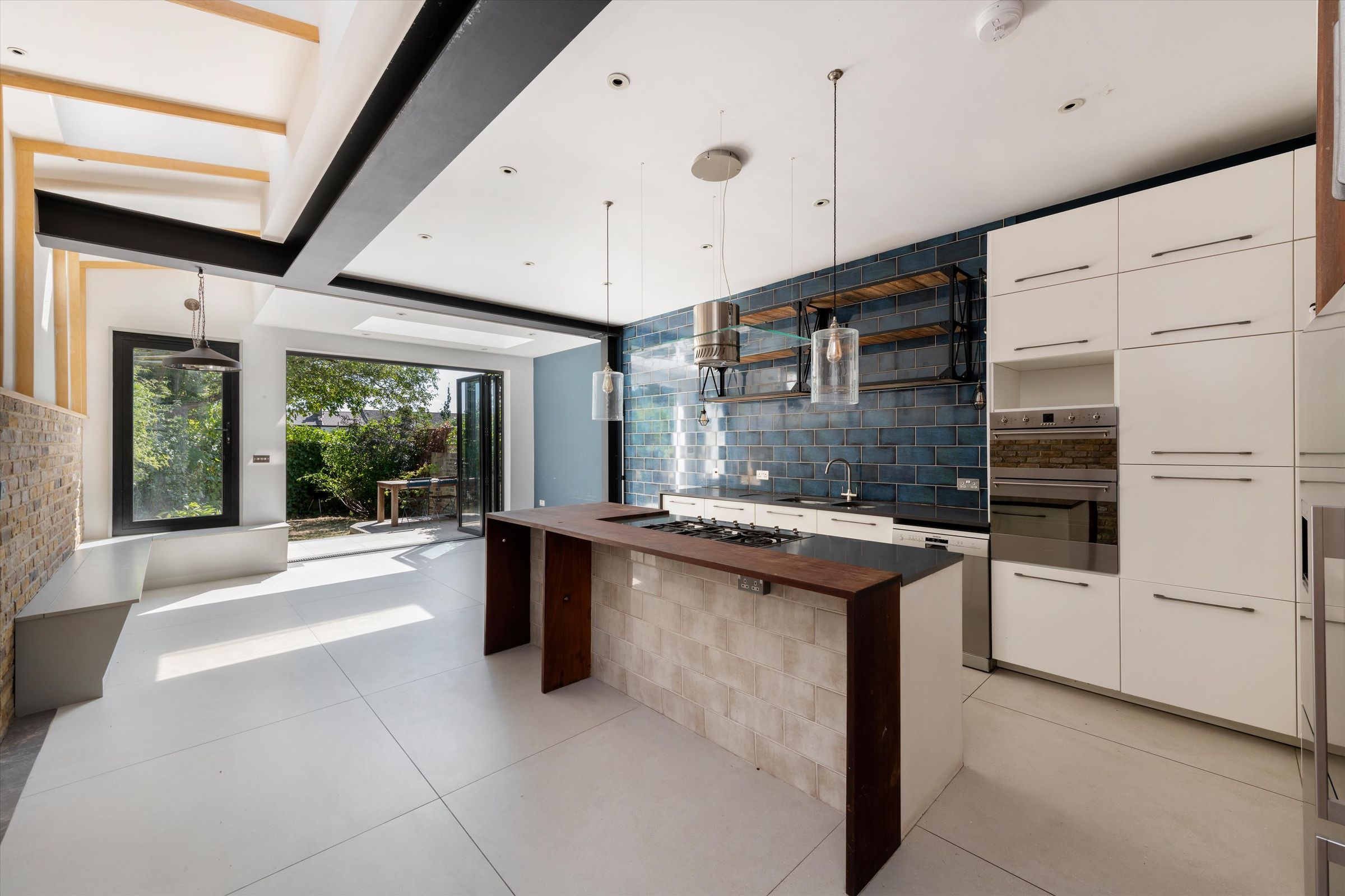 5 bed terraced house for sale in Bathurst Gardens, London NW10 Zoopla