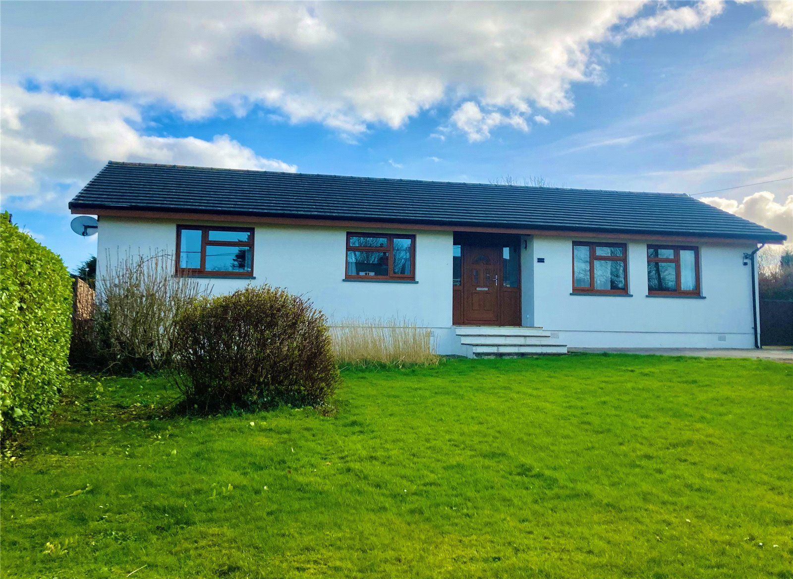 3 bed bungalow for sale in Tavernspite, Whitland, Sir Benfro SA34 Zoopla