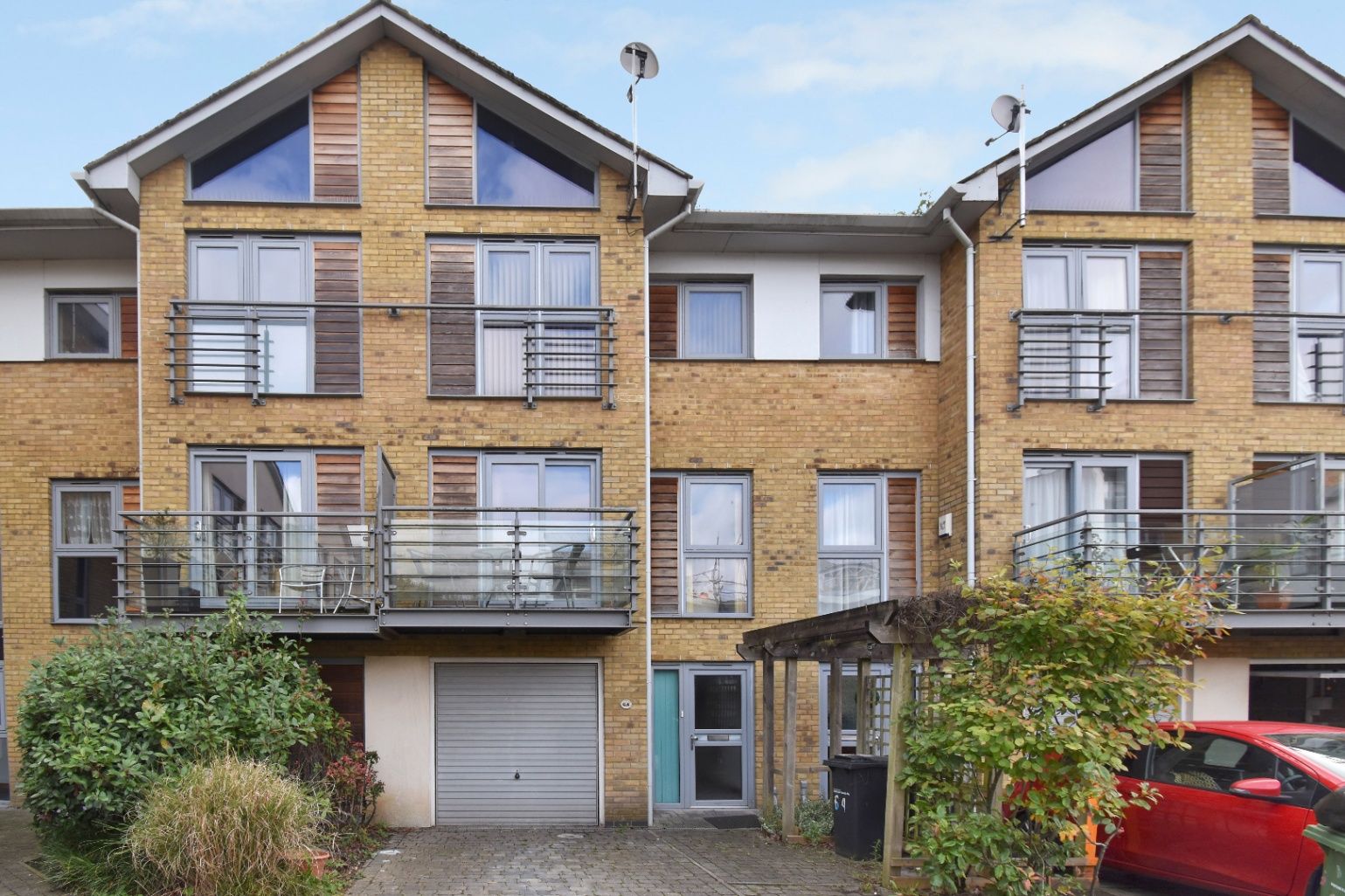 4 bed terraced house for sale in Arundel Square, Maidstone ME15 Zoopla