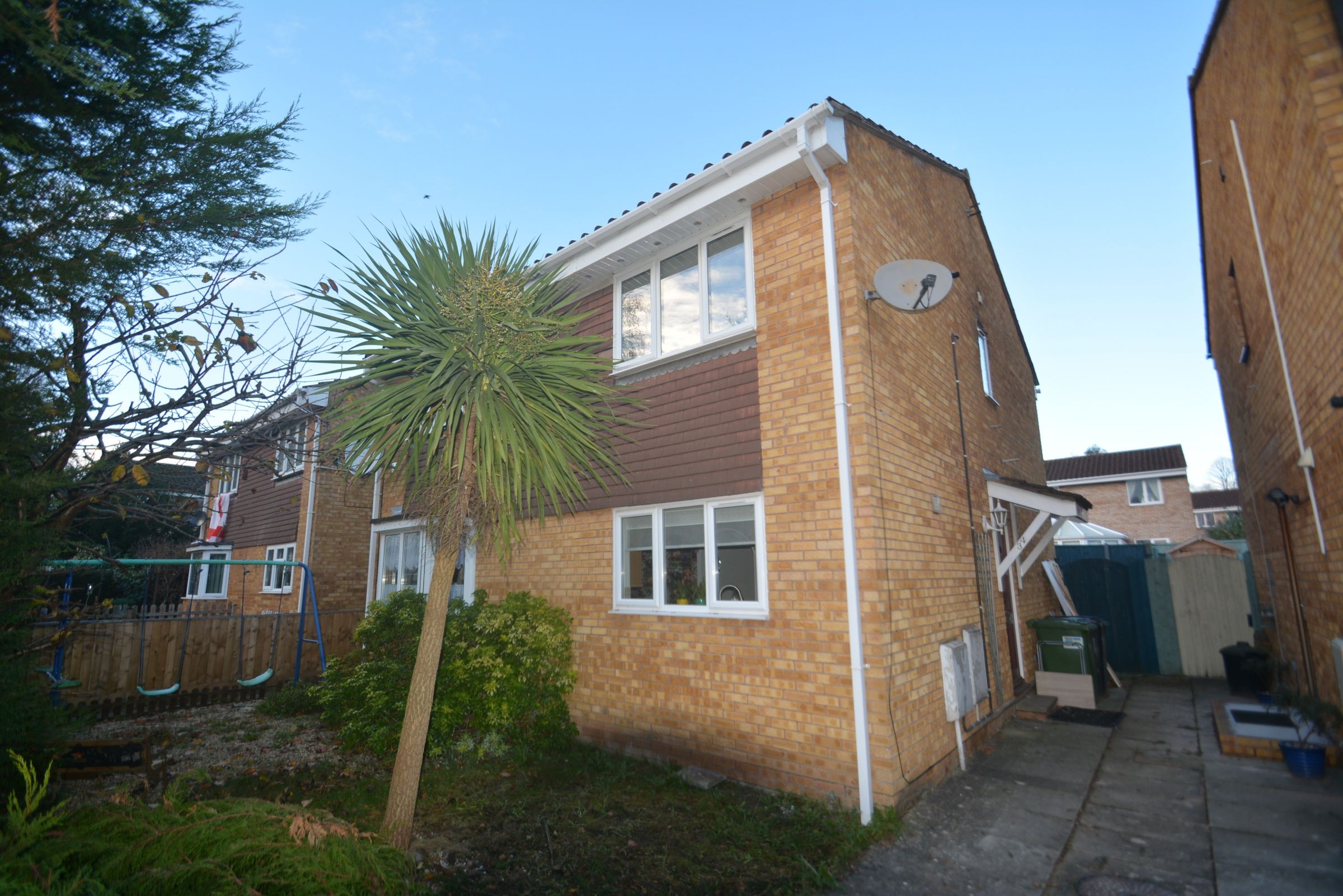 2 bed semidetached house to rent in Cheltenham Avenue, Bobblestock, Hereford HR4 Zoopla