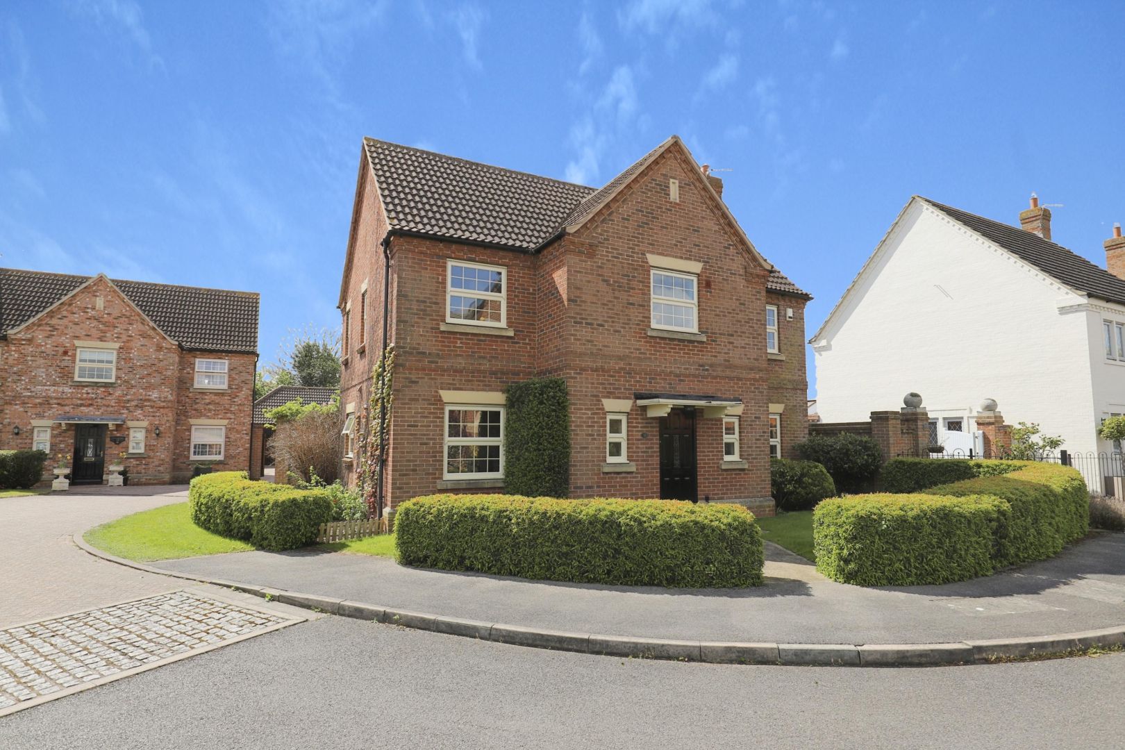 4 bed detached house for sale in Rectors Gate, Retford DN22 Zoopla