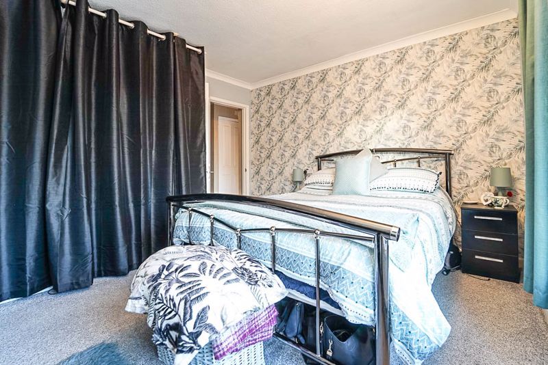 2 bed flat for sale in Shrubbery Avenue, WestonSuperMare BS23 Zoopla