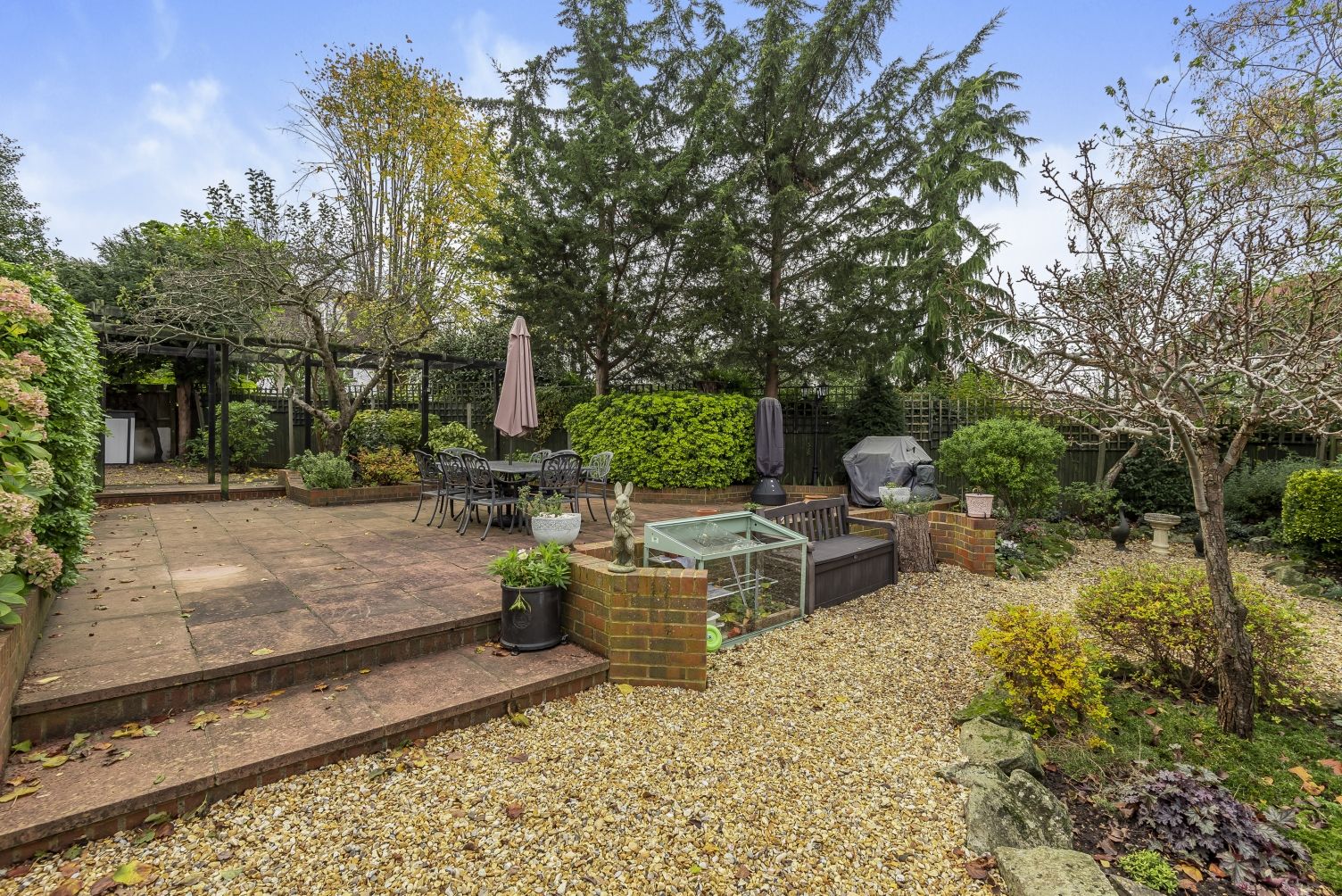 5 bed detached house for sale in Kinnaird Avenue, Bromley BR1 Zoopla