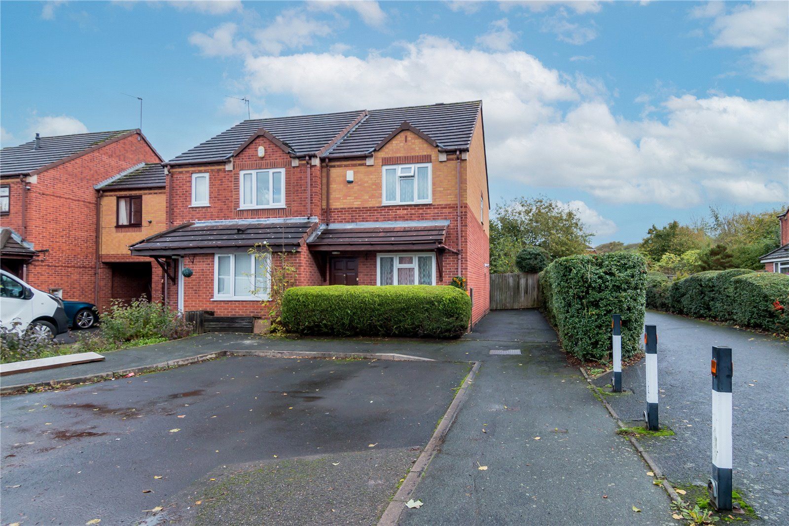 2 bed end terrace house for sale in Festival Way, Dunstall