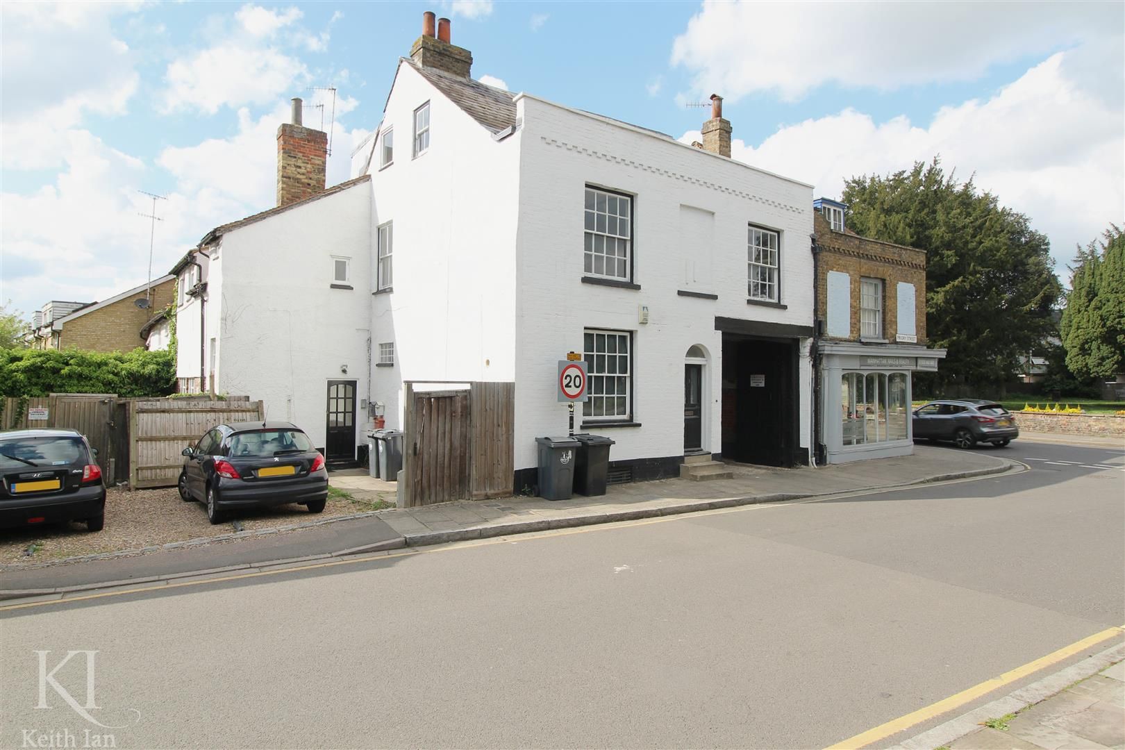 1 bed flat for sale in Priors Gate, Priory Street, Ware SG12 Zoopla