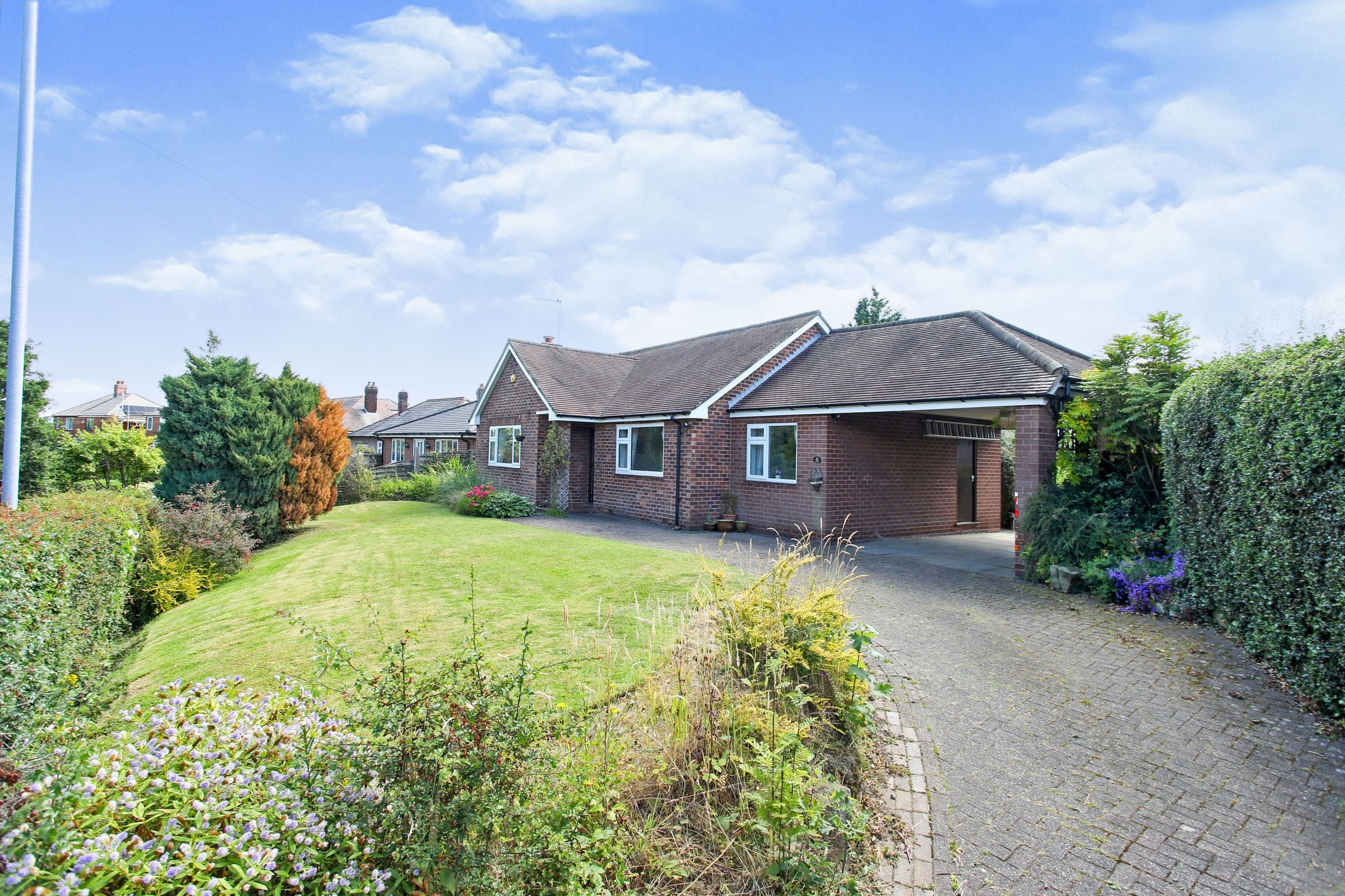 3 bed detached bungalow for sale in Waggs Road, Congleton CW12 Zoopla