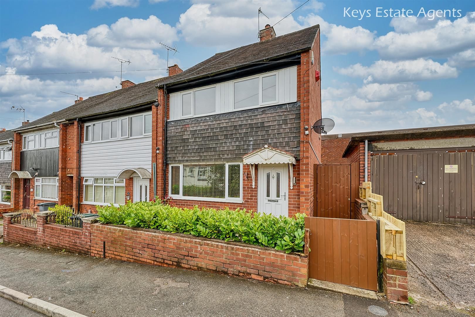 2 bed town house for sale in Chain Street, Smallthorne, StokeOnTrent