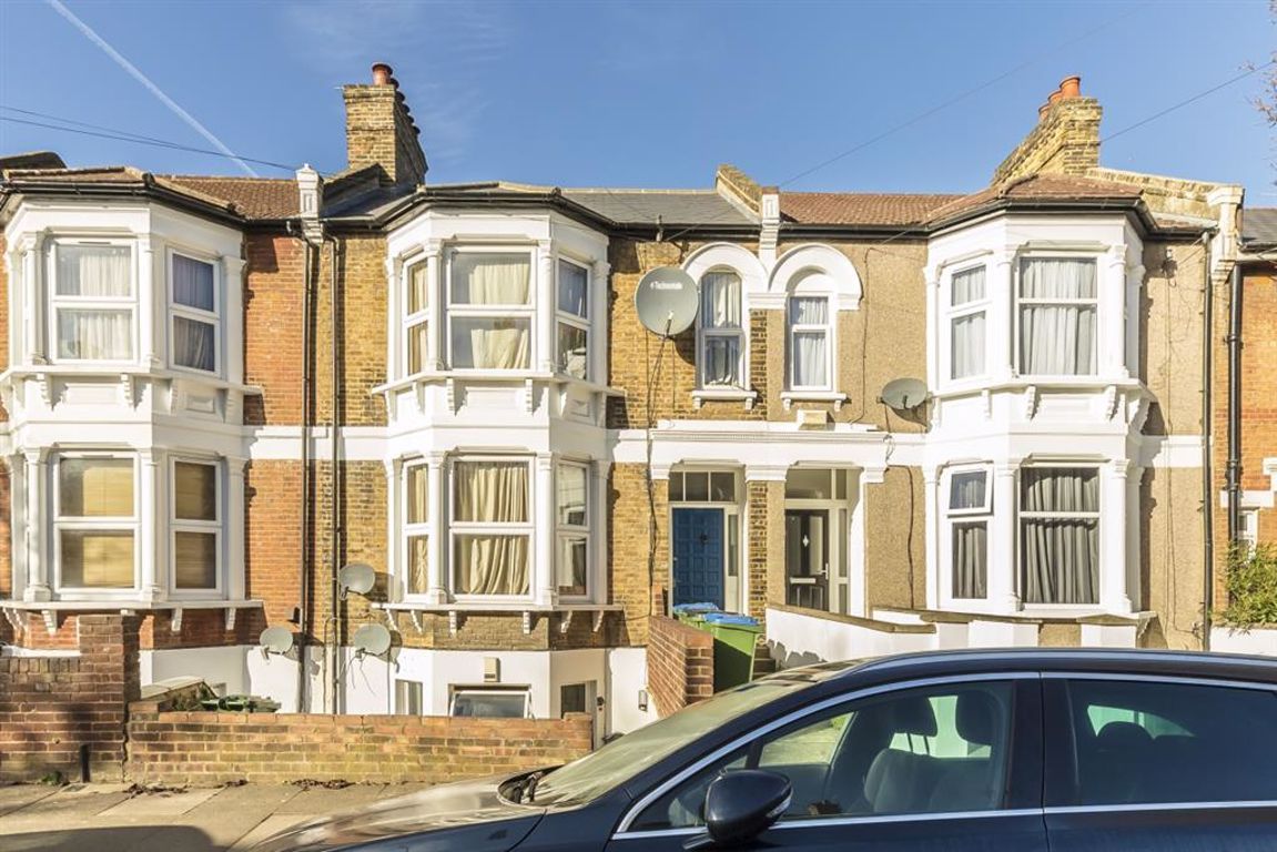 3 bed to rent in Eglinton Road, London SE18 Zoopla