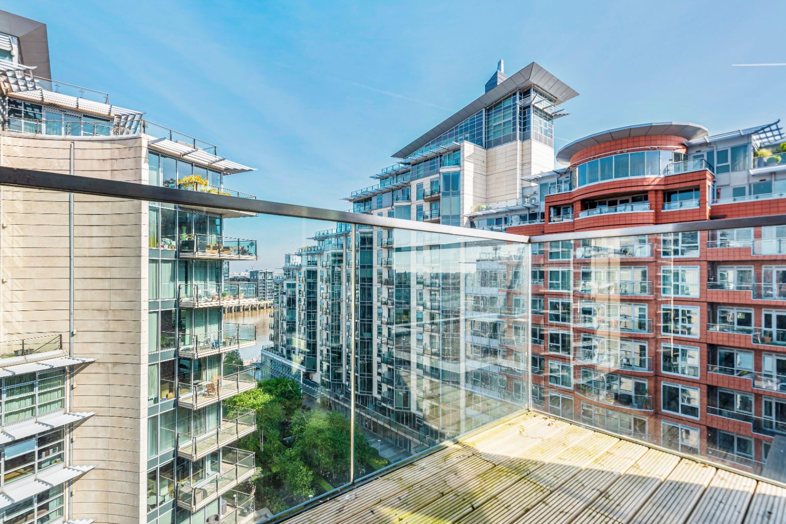 2 bed flat for sale in Juniper Drive, London SW18 Zoopla