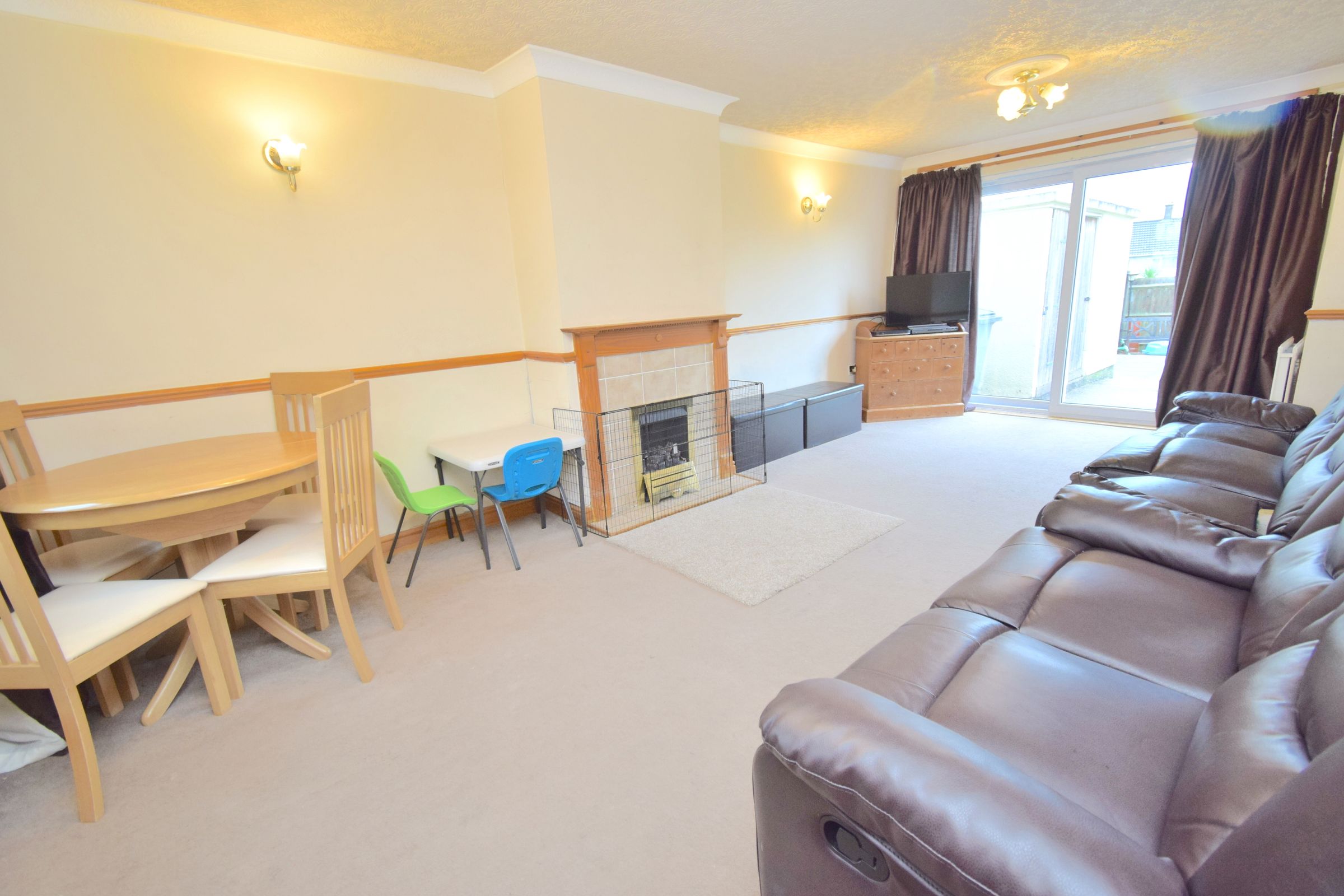 Wreford Crescent, Thurnby Lodge, Leicester LE5  