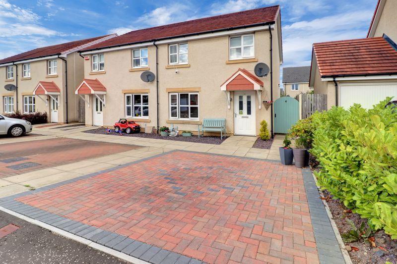 3 bed semidetached house for sale in Hillend Place, Winchburgh