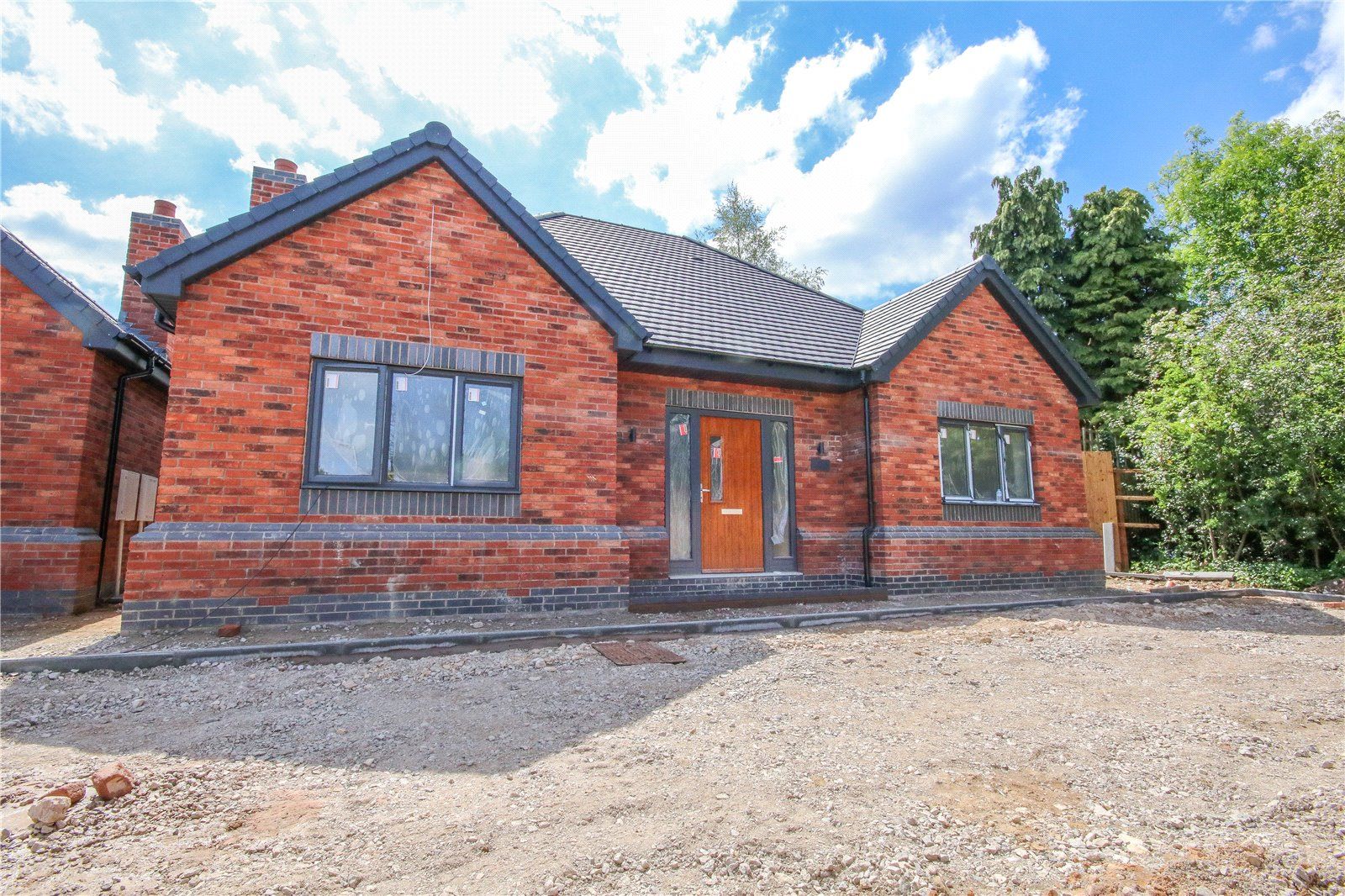 New home, 3 bed bungalow for sale in Tamworth Road, Amington, Tamworth