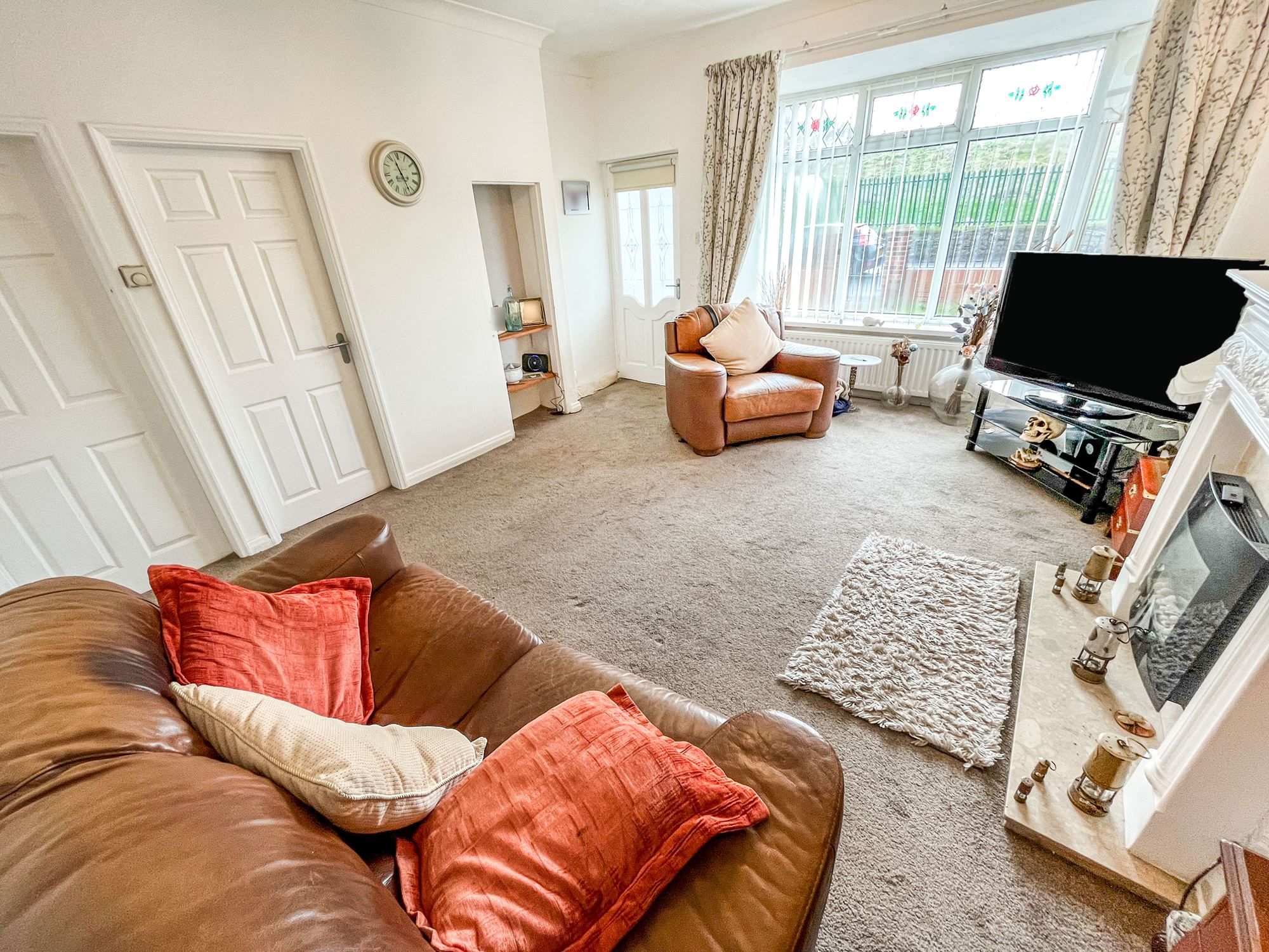 2 bed bungalow for sale in North Road, HettonLeHole, Houghton Le