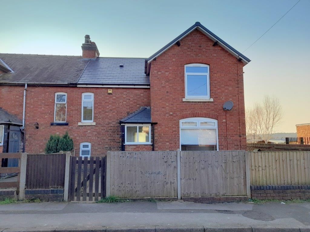 3 bed property to rent in Marlborough Road, KirkbyInAshfield