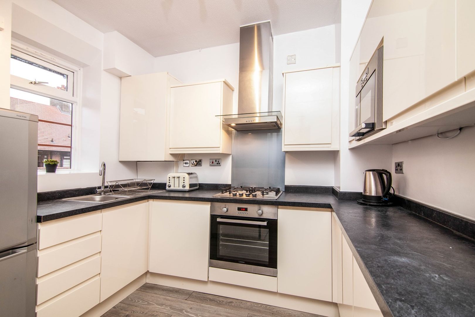 Poynders Gardens, Clapham South / Balham SW4